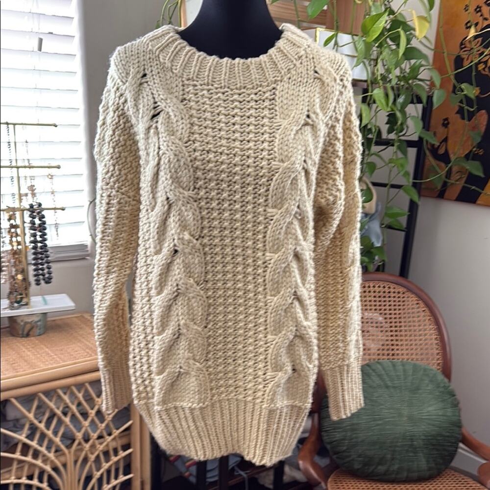 UNIF x Urban Outfitters Tan Fisherman Cable Knit Pullover Classic Preppy Sweater